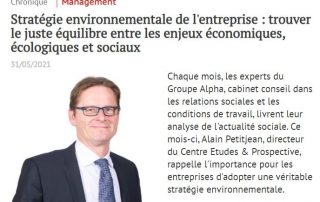 "Stratégie environnementale de l'entreprise : trouver le juste équilibre entre les enjeux économiques, écologiques et sociaux" "Stratégie environnementale de l'entreprise : trouver le juste équilibre entre les enjeux économiques, écologiques et sociaux"