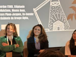 Estelle Sauvat est intervenue le 1er octobre 2025, au débat de clôture de la soirée Eklore "L'argent n'a pas d'odeur… mais a-t-il un genre ?"