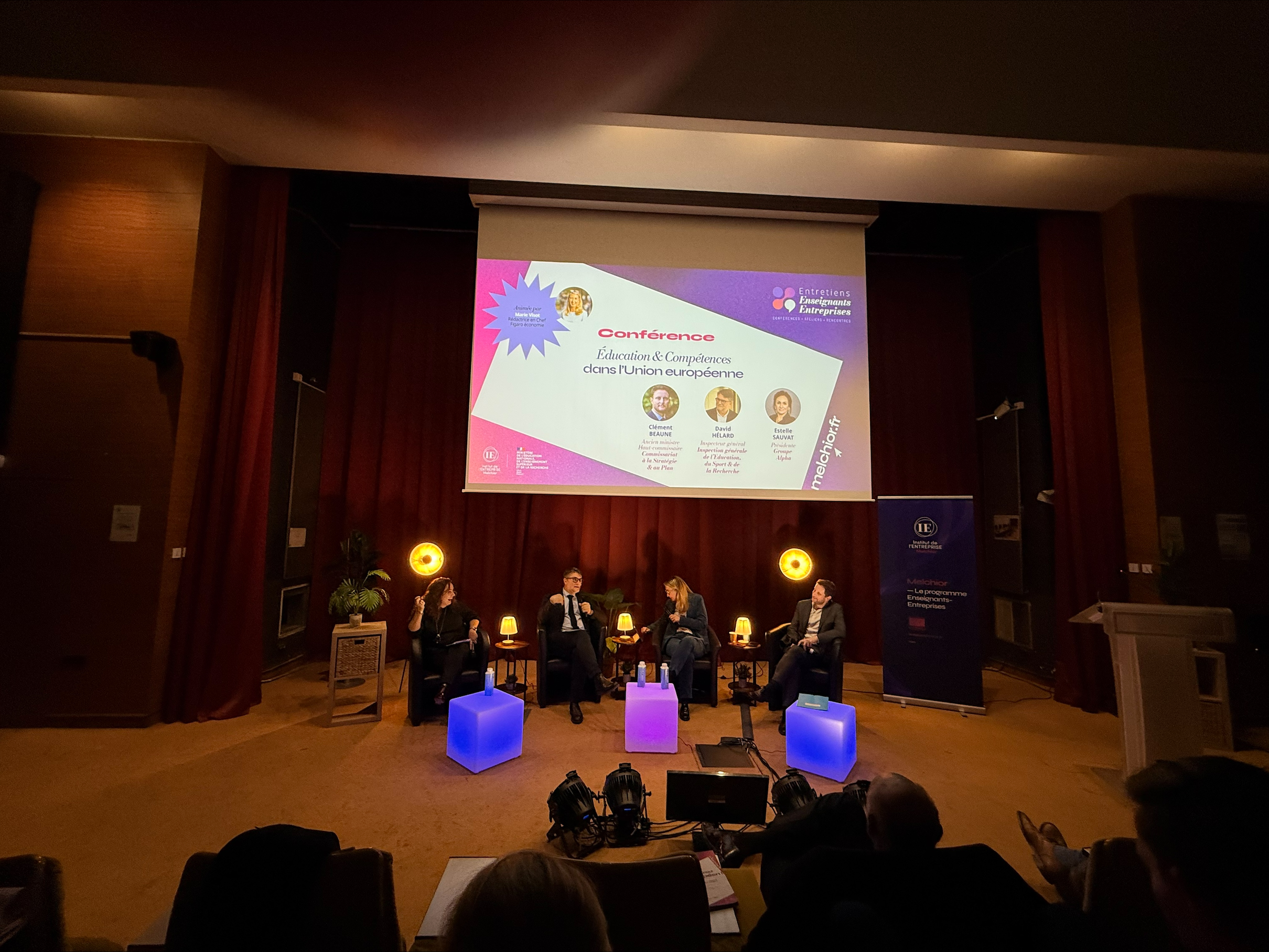 Estelle Sauvat est intervenue le 31 octobre 2025 à la table ronde "Education et compétences dans l'Union européenne" des EEE 2025 Estelle Sauvat est intervenue le 31 octobre 2025 à la table ronde "Education et compétences dans l'Union européenne" des EEE 2025